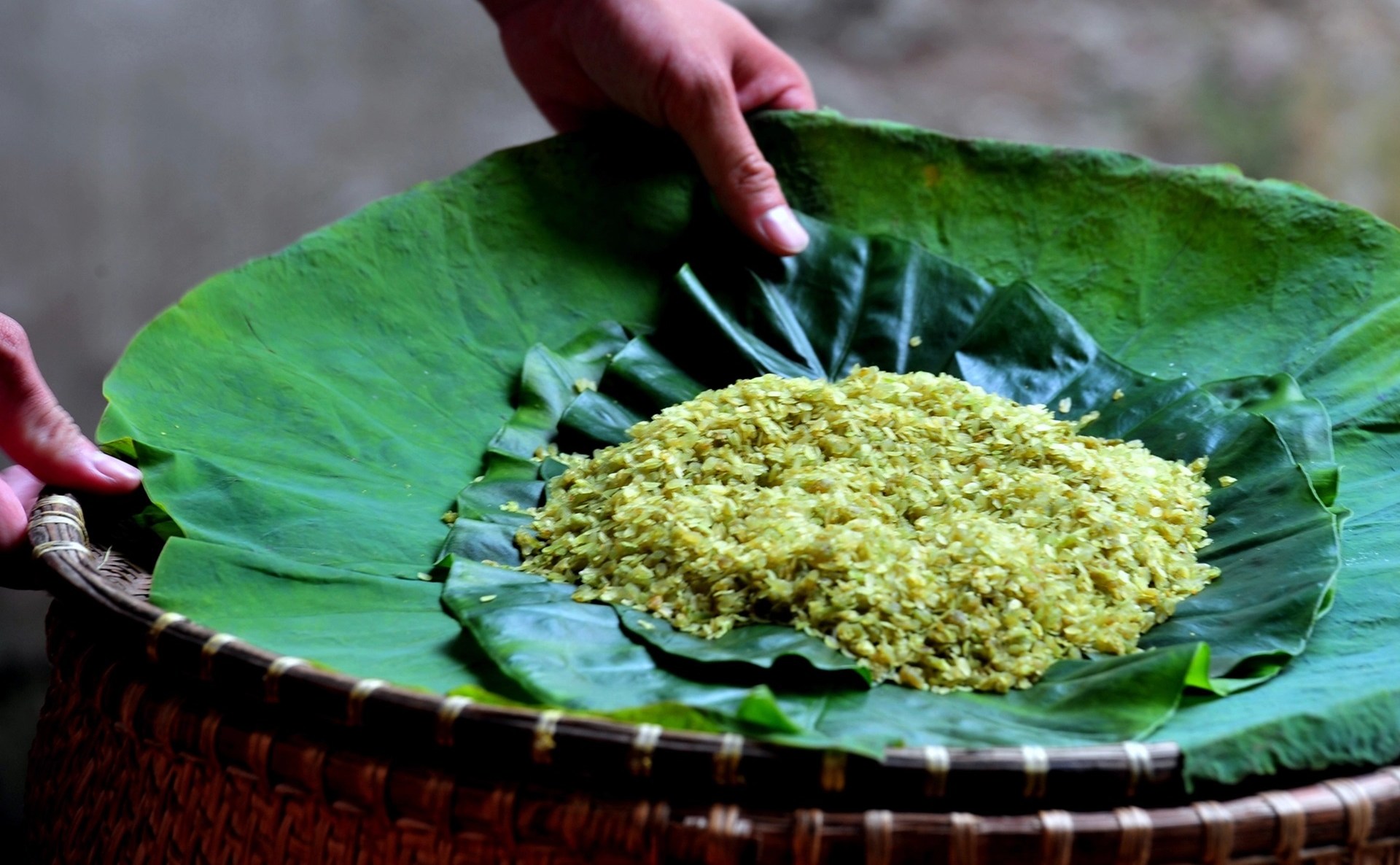 Cốm làng Vòng