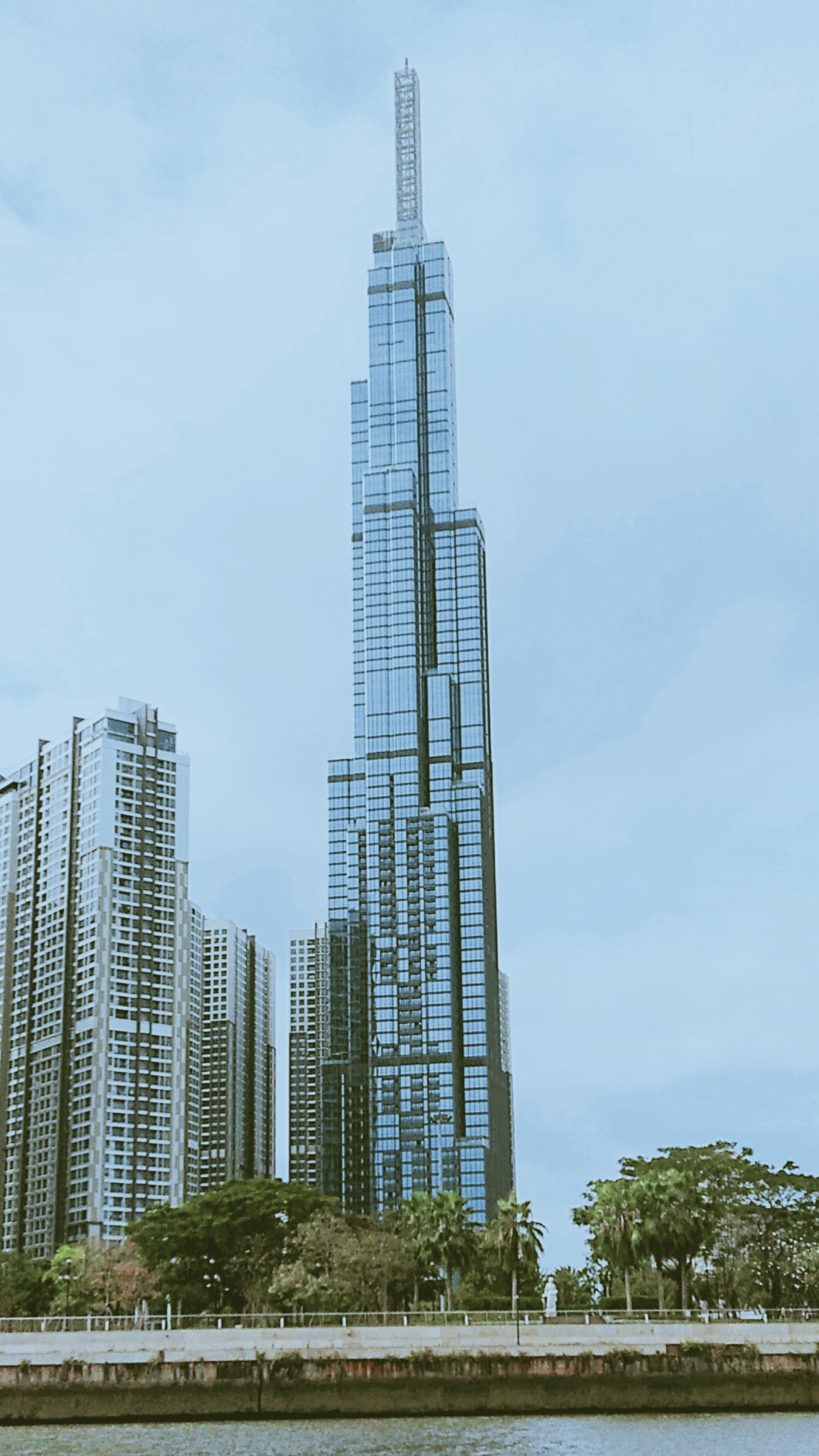 Landmark 81 & Vinhomes Central Park